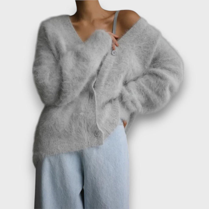 Ivano Milano™ | Cardigan Morbido con Taglio Classico